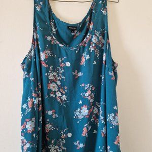 Tank Top Torrid size 3xl 22/24 blue flowers Georgette